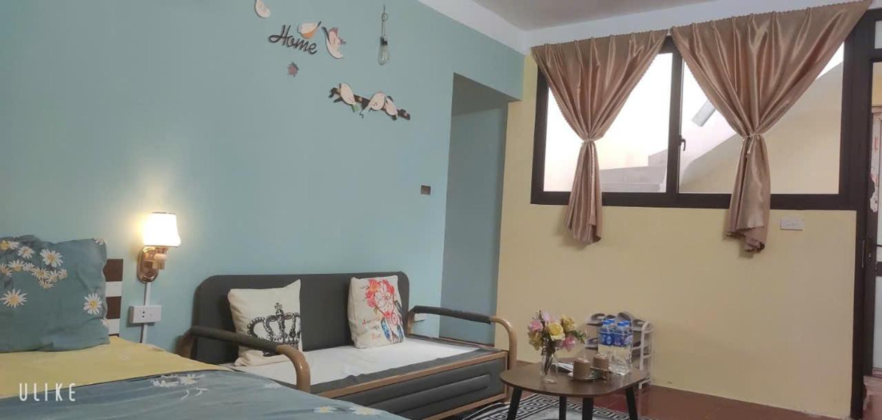 Sunny Hanoi Homestay Bagian luar foto